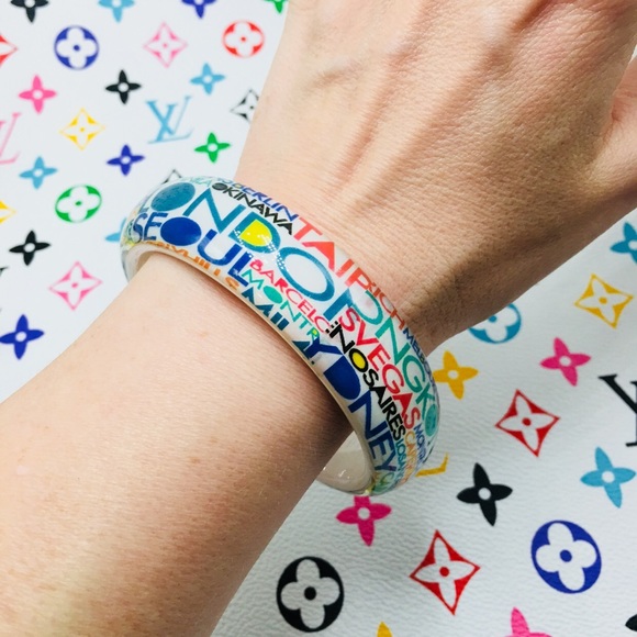 Jewelry - Bangle bracelet World cities blue green white